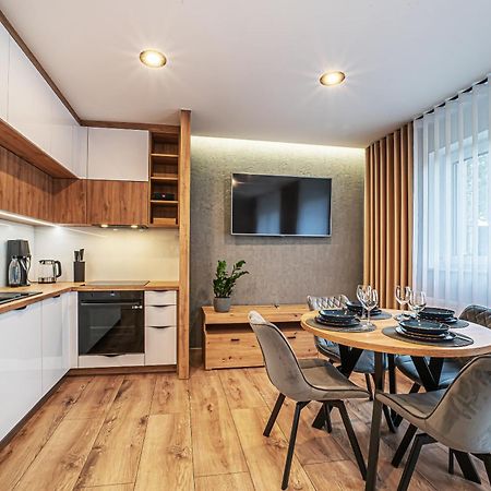Apartament Labradoryt, Klimatyzacja, Parking Priv بوليسلافيتش المظهر الخارجي الصورة