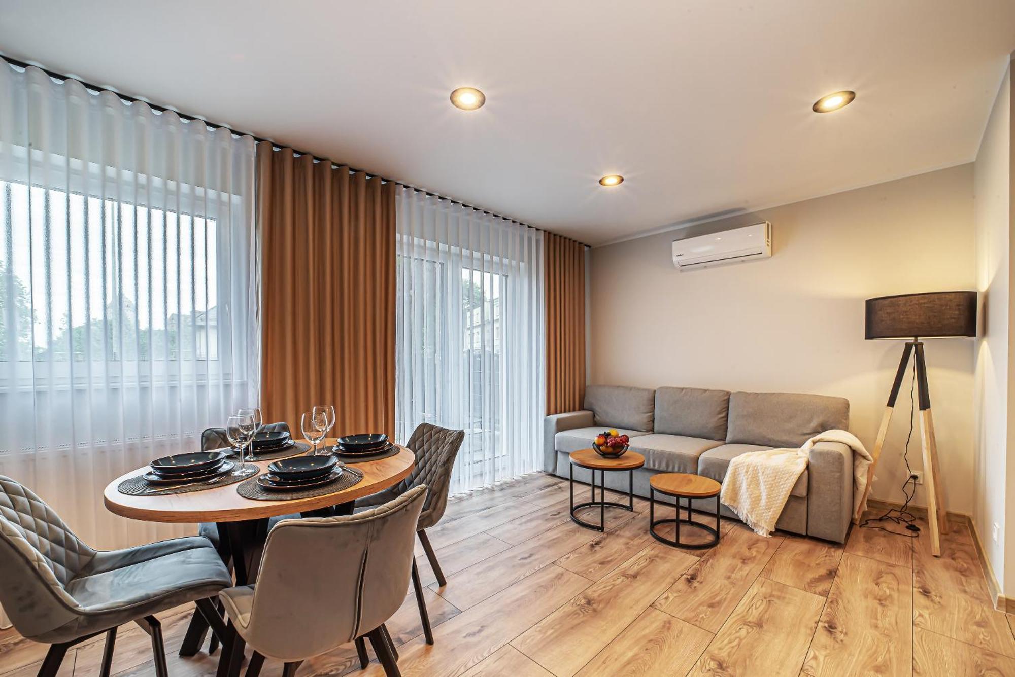 Apartament Labradoryt, Klimatyzacja, Parking Priv بوليسلافيتش المظهر الخارجي الصورة