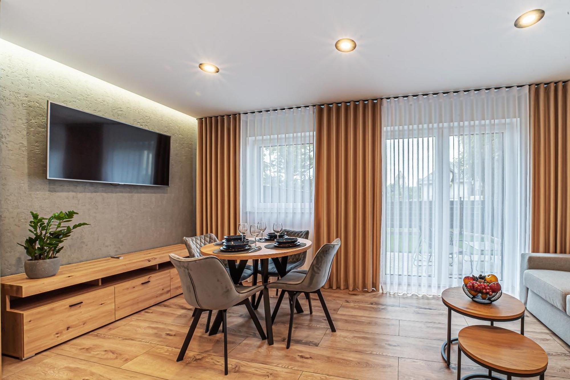 Apartament Labradoryt, Klimatyzacja, Parking Priv بوليسلافيتش المظهر الخارجي الصورة